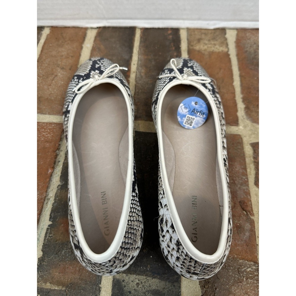 Gianni Bini Snake Skin Print Ballet Flats Bow Leather Cream Black Tan Women's 9 - Picture 6 of 6